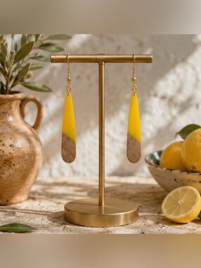 ✨ Handmade Wood & Resin Drop Earrings ✨